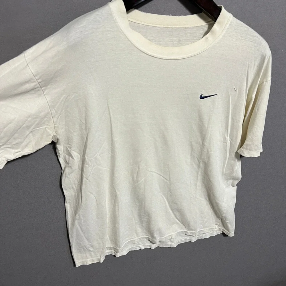 Vintage Nike Mini Swoosh T-Shirt Single Stitch Made in USA Cream Off-White Mens